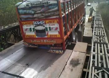 3 LGAs, Parts Of Oyo Cut Off From Kwara As Ohan Bridge Caves In