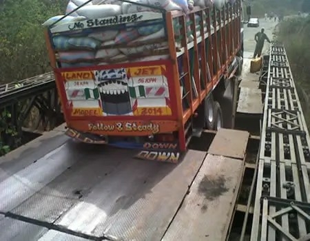 3 LGAs, Parts Of Oyo Cut Off From Kwara As Ohan Bridge Caves In 1 IMG 20220626 WA0003