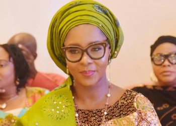 Kwara Gov’s Wife Secures Health Insurance For 100 Sickle Cell Patients