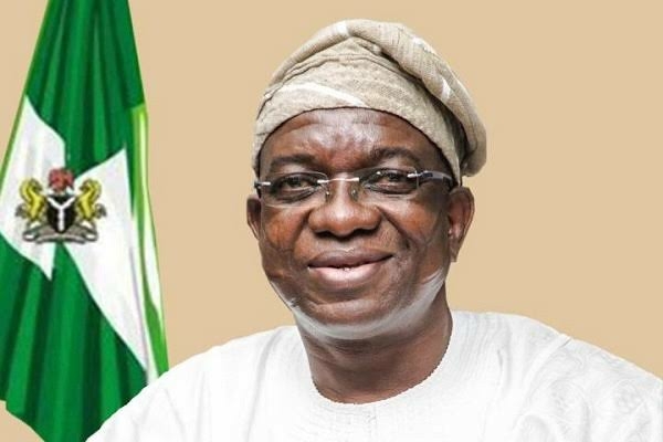 JUST-IN: Oyo Deputy Gov, Olaniyan, Dumps PDP 1 Rauf Olaniyan