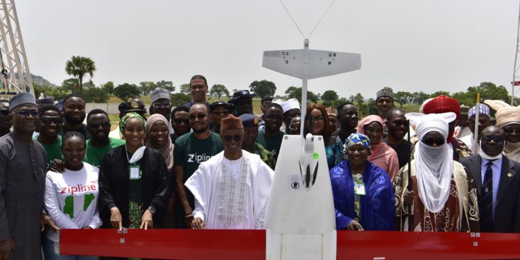 A first in Nigeria: Malam Nasir El-Rufai with Deputy Governor of Kaduna state, Dr. Hadiza Balarabe and the Emir of Zazzau, Ambassador Ahmed Nuhu Bamalli, at the inauguration of Zipline’s distribution hub in Pambegua on Friday, 3 June 2022.