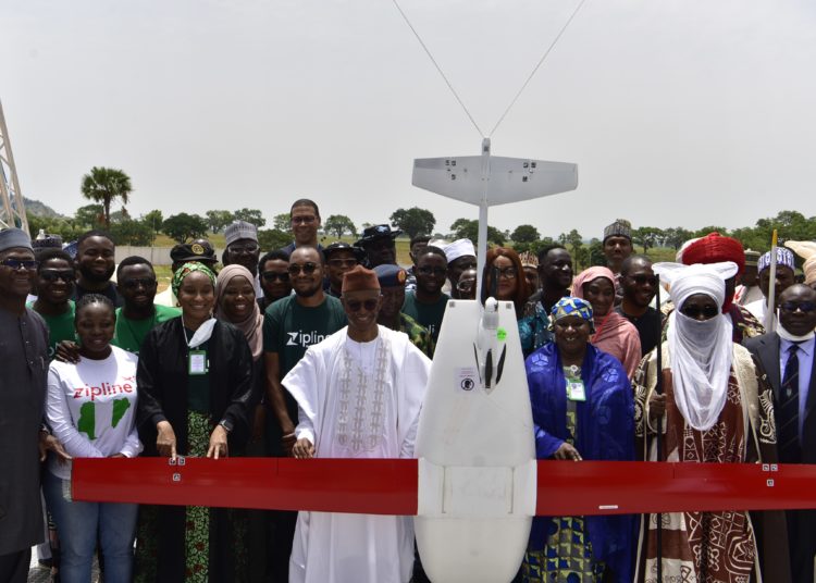 A first in Nigeria: Malam Nasir El-Rufai with Deputy Governor of Kaduna state, Dr. Hadiza Balarabe and the Emir of Zazzau, Ambassador Ahmed Nuhu Bamalli, at the inauguration of Zipline’s distribution hub in Pambegua on Friday, 3 June 2022.