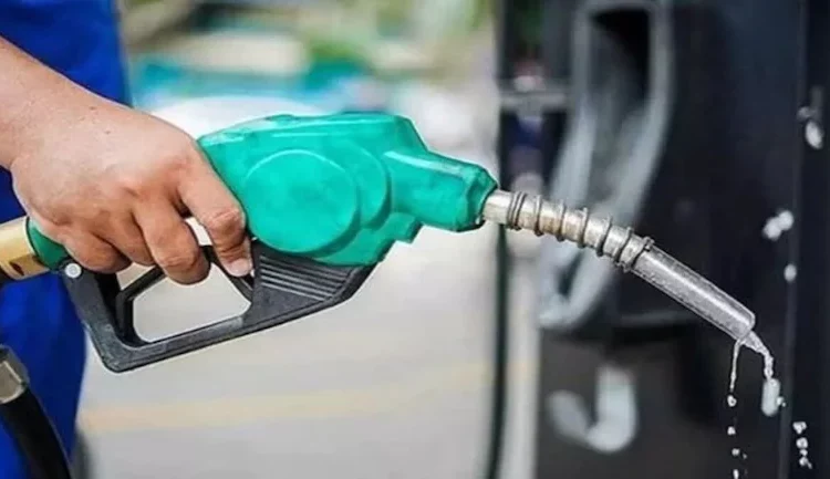 Depots Raise Petrol Price To N875/litre