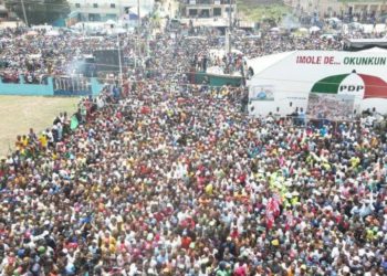 Osun Guber: Atiku, Ayu, Sambo, Saraki, Oyinlola, 4 Govs Rally Support For Adeleke   