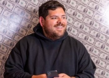 Ruben Flores-Martinez Sheds Light On 3 Qualities That All Successful People Share In Common