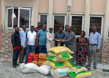 Elcrest, NPDC Donate Relief Items To Gbetiokun Communities In Delta State
