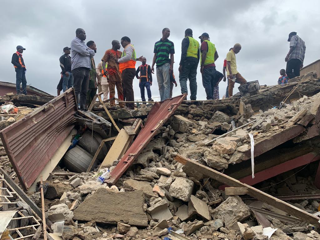 JUST-IN: 4 Families Escape Death As 2-storey Building Collapses In Lagos