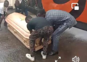 Angry Students Protest Killing Of Ondo Poly Student By Amotekun Corps
