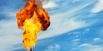 Petroleum Engineers Advocate Stiff Penalty For Gas Flaring