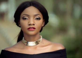 Simi Becomes First Female Artist To Surpass 100 Million Streams On Boomplay
