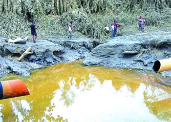 Navy Urges More Action Against Illegal Oil Bunkering