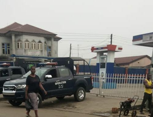 APC Kicks Over Rivers Govt's Clampdown On Facilities Owned By Atiku Loyalists 1 police