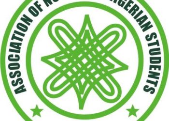 Northern Students Honour Plateau Monarch For Promoting Peace