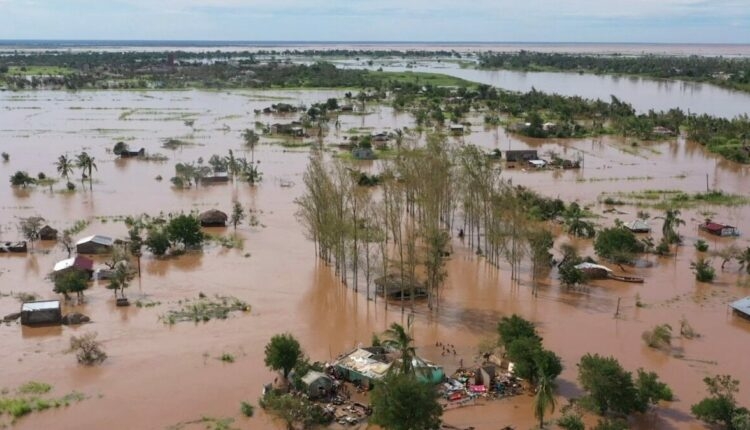 Flood Everywhere And Inadequate Government Response 1 Flooded area 750x430 1