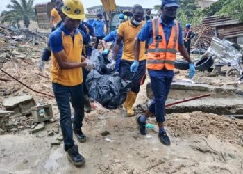 JUST-IN: 2 Dead, 6 Trapped As 7-storey Building Collapses In Lagos