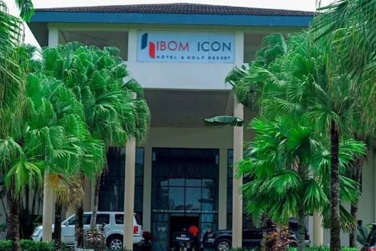 Ibom