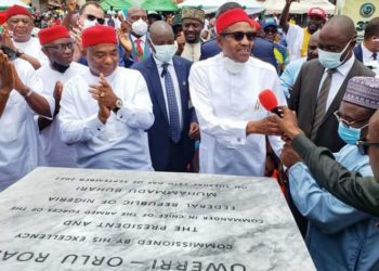 Buhari Arrives Imo As Residents Comply With Sit-at-Home Order 