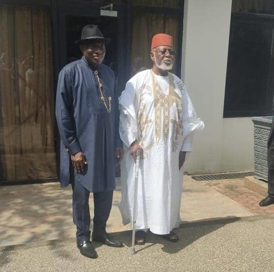 Jonathan Meets IBB