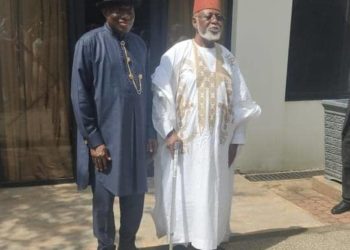 JUST-IN: Ex-President Jonathan Meets IBB, Abdusalami In Minna