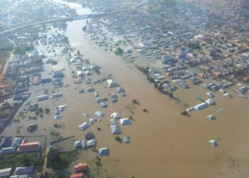 Travellers, Residents Stranded As Flood Grounds Lokoja