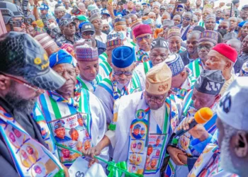 Tinubu Gets Rousing Welcome In Kano