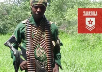 JUST-IN: ISWAP Kills 6, Seizes Weapons In Boko Haram’s Enclave   