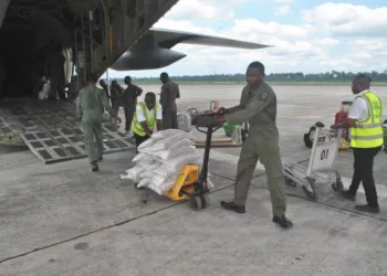 NAF Airlifts Relief materials To Flooded Communities In Bayelsa 