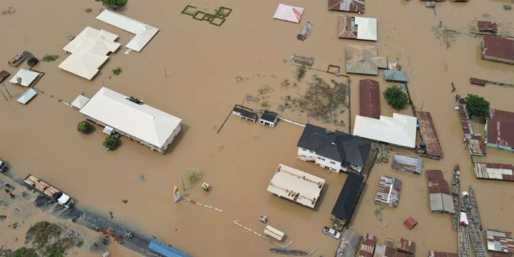 Houses submerged by flood along Kogi-Lokoja express way