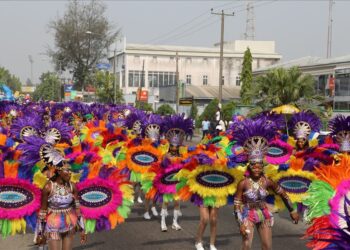 Ayade Flags Off 2022 Calabar Carnival