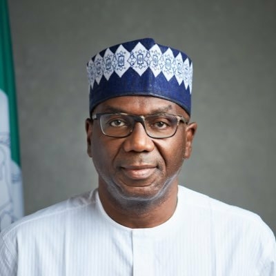 AbdulRazaq Celebrates Kwara Teachers As 61 Get Awards 1 teGtc1Wx 400x400 1