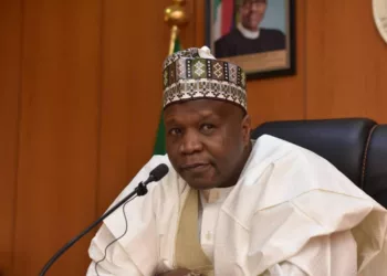 Gombe Governor Swears In 2 New Commissioners, 4 Advisers