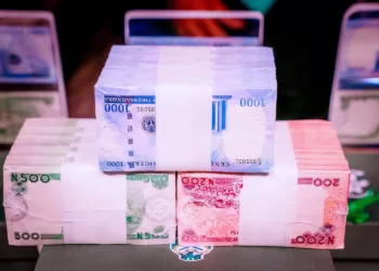 Mixed Reactions As CBN Unveils New Naira Notes