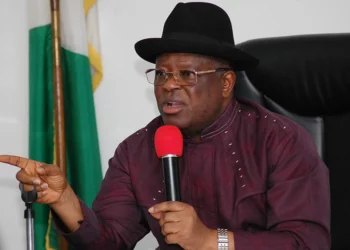Governor Umahi Approves Payment Of Nov/Dec Salaries Before Dec 10