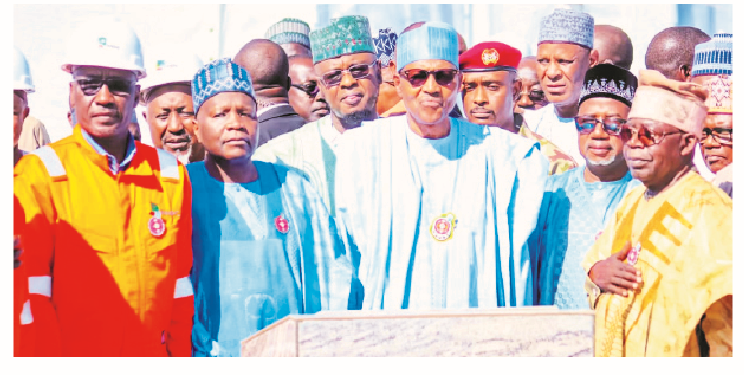 President Muhammadu Buhari (middle); Gombe State Governor Muhammadu Inuwa Yahaya (2nd left); Bauchi State Governor  Bala Mohammed (2nd right), APC presidential candidate, Asiwaju Bola Ahmed Tinubu (right) and group managing director of NNPCL,  Mele Kyari(left), during the presidential flag-off of the Kolmani Integrated Development Project in Gombe State