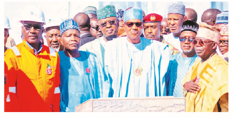 Flag-off Of Kolmani Project, A Dream Come True For North-east 1 President Muhammadu Buhari (middle); Gombe State Governor Muhammadu Inuwa Yahaya (2nd left); Bauchi State Governor Bala Mohammed (2nd right), APC presidential candidate, Asiwaju Bola Ahmed Tinubu (right) and group managing director of NNPCL, Mele Kyari(left), during the presidential flag-off of the Kolmani Integrated Development Project in Gombe State