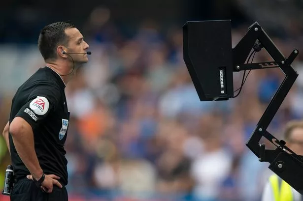 0 referee Chelsea jpg