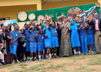 Henkel Visits Disabled Children’s Schools, Promotes Intl Volunteering Day