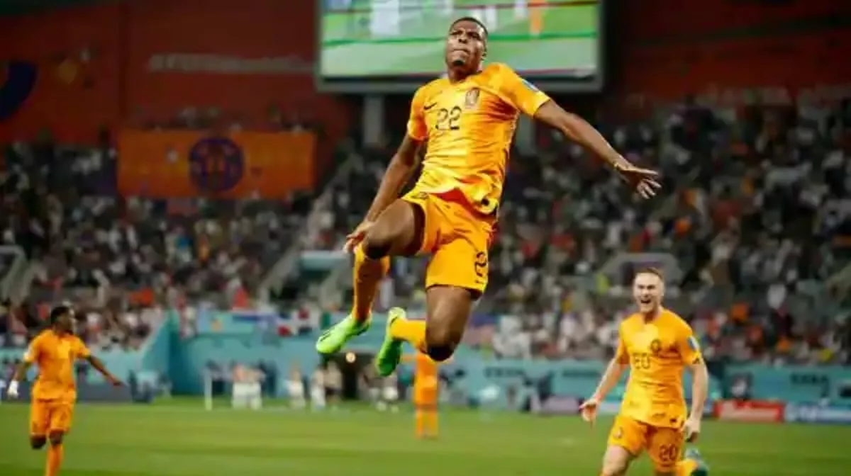 Netherlands' Denzel Dumfries celebrates scoring their third goal during against USA at Round of 16 in the ongoing FIFA World Cup Qatar 2022 in Qatar on Saturday. 

Credit: REUTERS