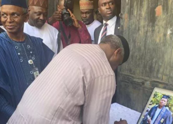 Osinbajo Pays Condolence Visit To Late Malami’s Family