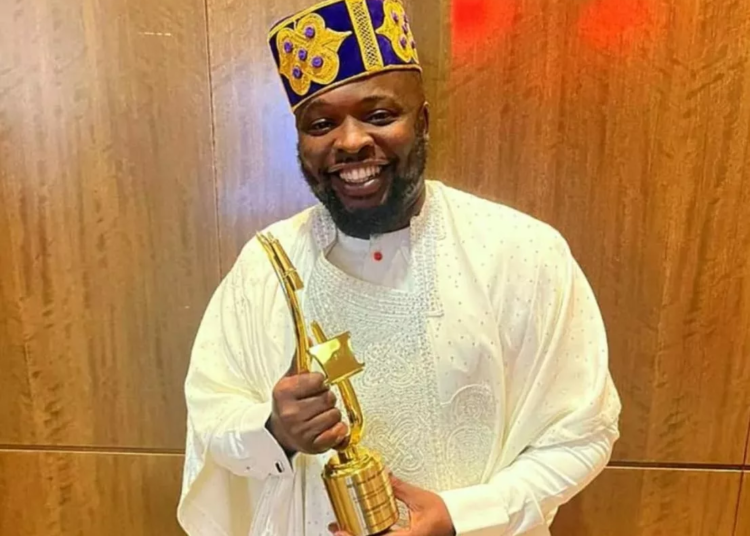 Nigerian Voice-Over Star, Seun Shobo, Wins Big At Voice-Over Arts Awards In America 1 WhatsApp Image 2022 12 19 at 15.57.24 jpeg