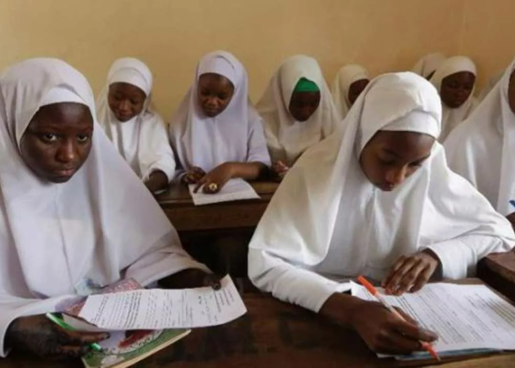 school girls in hijab jpg