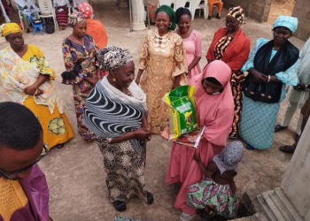 Yuletide: Donors Assist IDPs, Widows, Others In Kaduna