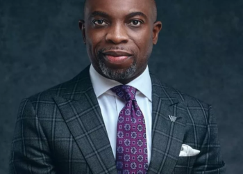 Adebise Retires As Wema Bank CEO, As Oseni Steps In