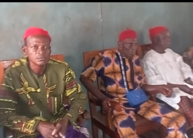 C/River Traditional Rulers Defend Community Lawyer Over Alleged N21m Fraud 1 Screenshot 20230117 090347