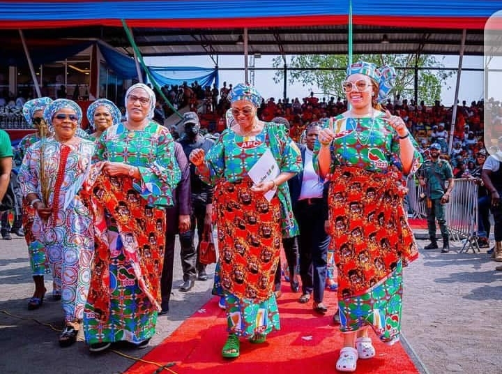Women 'll Have Seats At The Table If My Husband Is Elected President – Remi Tinubu 1 WhatsApp Image 2023 01 18 at 1.27.37 PM