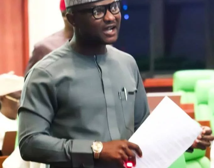 Accidents: Federal Gov't To Construct Pedestrian Bridge On Benin-Ore-Lagos Highway 1 Hon. Idahosa