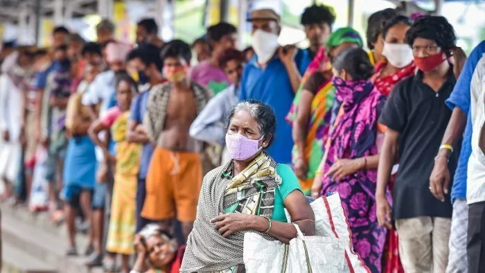 India Logs 265 New Cases, 3 Deaths 1 covid mask pti 1117460 1655007517 1117615 1655096159 1122146 1656414345 1176915 1672554941 jpg