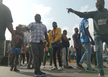 JUST-IN: Protests Rock Ondo, Kwara, Delta Over Scarcity Of New Currencies, Rejection Of Old Naira Notes
