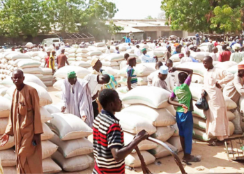 Traders Shut Businesses Over Naira Scarcity In Yobe