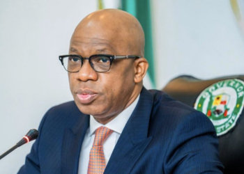 Ogun Gov Threatens To Shut Banks Rejecting Old Naira Notes